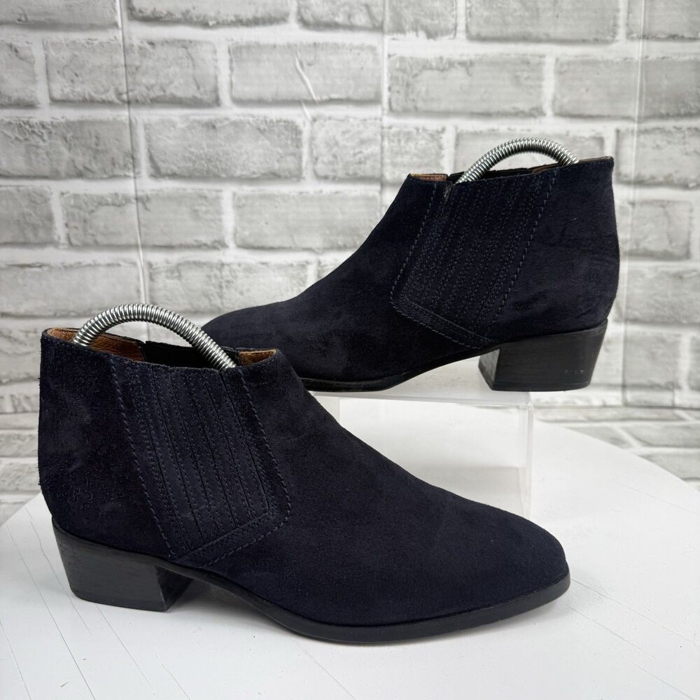 Aquatalia Women's Size 8 Blue Suede Block Heel Ankle Boot Booties